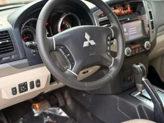 MITSUBISHI-PAJERO FULL-3.2 HPE 4X4 16V TURBO INTERCOOLER DIESEL 4P AUTOMÁTICO MITSUBISHI-PAJERO FULL-2015