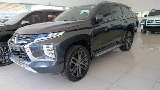 MITSUBISHI PAJERO SPORT 2.4 16V MIVEC TURBO DIESEL LEGEND AWD AUTOMÁTICO