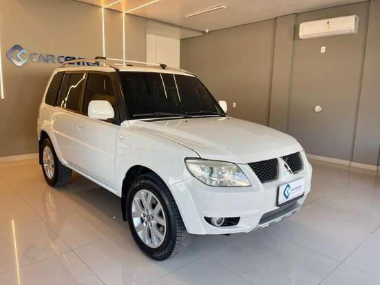 MITSUBISHI-PAJERO TR4-2012