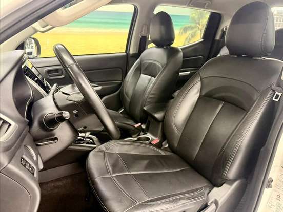 MITSUBISHI-TRITON-2.4 BITURBO DIESEL CD GLS 4X4 AUTOMÁTICO MITSUBISHI-TRITON-2024