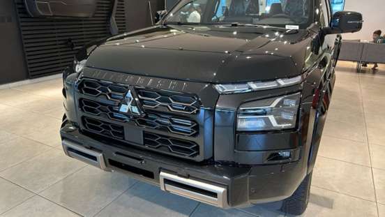 MITSUBISHI-TRITON-2.4 BITURBO DIESEL CD KATANA 4X4 AUTOMÁTICO MITSUBISHI-TRITON-2026