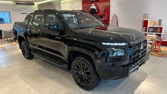 MITSUBISHI-TRITON-2026