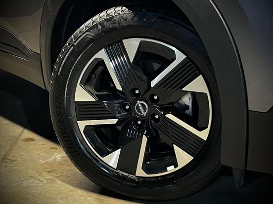 NISSAN-KICKS-2025
