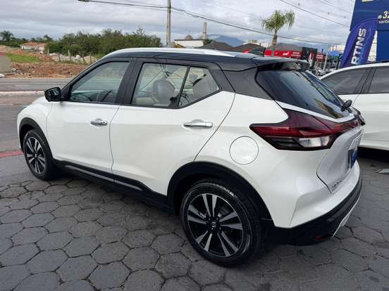 NISSAN-KICKS-2021