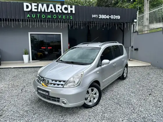 NISSAN LIVINA 1.8 SL 16V FLEX 4P AUTOMÁTICO