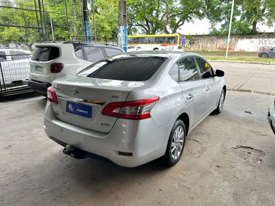 NISSAN-SENTRA-2013