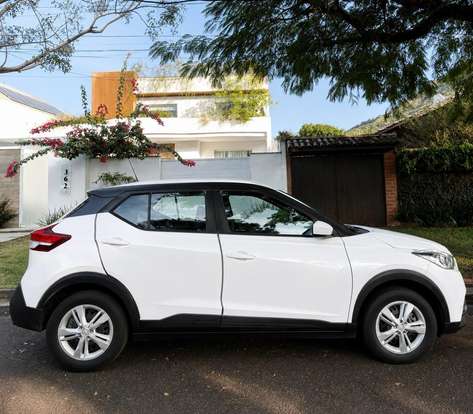 NISSAN-KICKS-2018