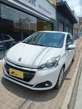 PEUGEOT 208 1.2 ACTIVE 12V FLEX 4P MANUAL PEUGEOT 208 1.2 ACTIVE 12V FLEX 4P MANUAL