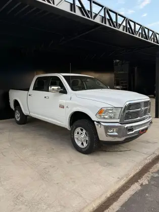 RAM 2500 6.7 LARAMIE 4X4 CD I6 TURBO DIESEL 4P AUTOMÁTICO