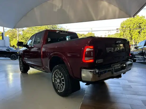 RAM-3500-6.7 I6 TURBO DIESEL LIMITED LONGHORN CD 4X4 AUTOMÁTICO RAM-3500-2022