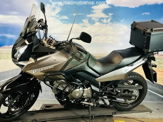 SUZUKI DL 650 V STROM 