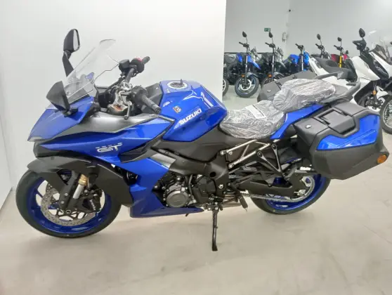 SUZUKI GSX-S1000GT ABS SUZUKI GSX-S1000GT ABS