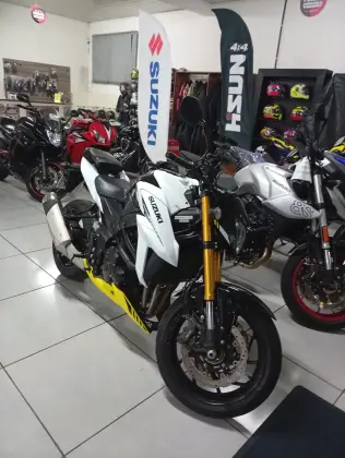 SUZUKI GSX-S750A SUZUKI GSX-S750A