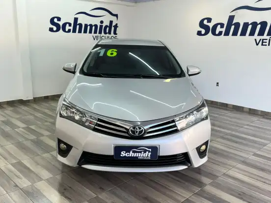 TOYOTA-COROLLA-2015