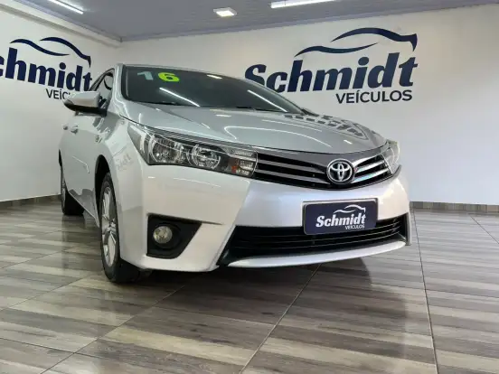 TOYOTA-COROLLA-2015