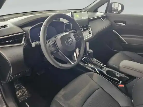 TOYOTA-COROLLA CROSS-2026