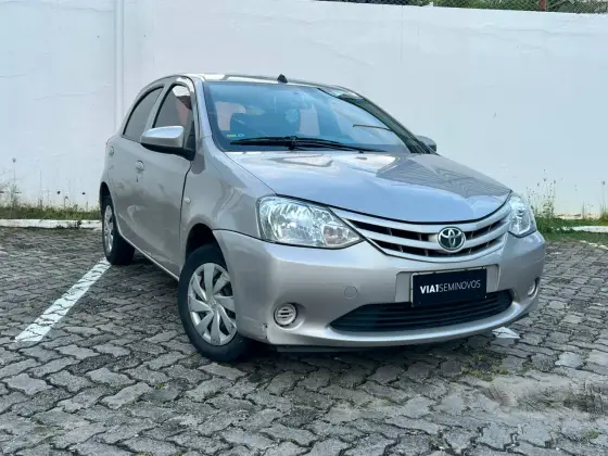 TOYOTA ETIOS 1.3 X 16V FLEX 4P MANUAL TOYOTA ETIOS 1.3 X 16V FLEX 4P MANUAL