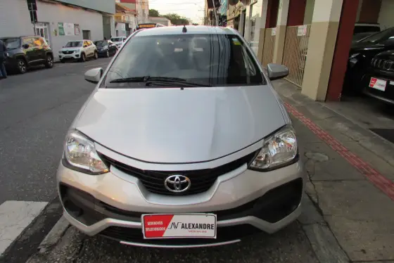 TOYOTA ETIOS 1.5 XS SEDAN 16V FLEX 4P MANUAL