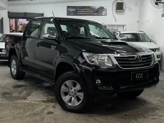 TOYOTA HILUX 3.0 SRV TOP 4X4 CD 16V TURBO INTERCOOLER DIESEL 4P AUTOMÁTICO TOYOTA HILUX 3.0 SRV TOP 4X4 CD 16V TURBO INTERCOOLER DIESEL 4P AUTOMÁTICO