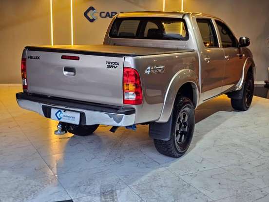 TOYOTA-HILUX-3.0 SRV 4X4 CD 16V TURBO INTERCOOLER DIESEL 4P AUTOMÁTICO TOYOTA-HILUX-2005