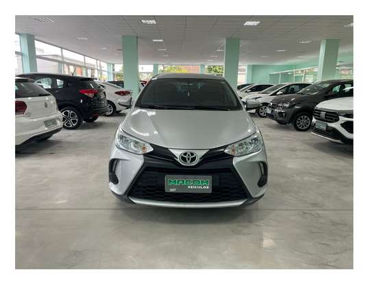TOYOTA-YARIS-1.5 16V FLEX SEDAN XL LIVE MULTIDRIVE TOYOTA-YARIS-2022