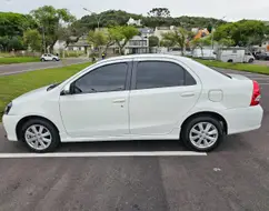 TOYOTA ETIOS 1.5 X SEDAN 16V FLEX 4P AUTOMÁTICO TOYOTA ETIOS 1.5 X SEDAN 16V FLEX 4P AUTOMÁTICO