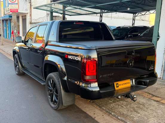 VOLKSWAGEN-AMAROK-2016