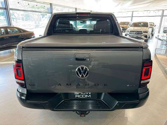 VOLKSWAGEN-AMAROK-2024
