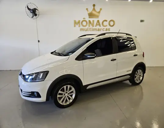 VOLKSWAGEN FOX 1.0 MPI TRACK 12V FLEX 4P MANUAL
