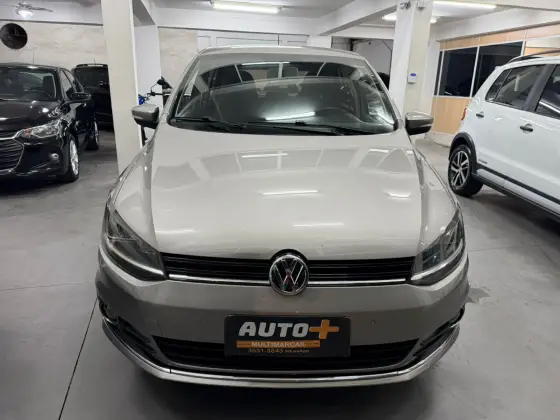 VOLKSWAGEN FOX 1.6 MI HIGHLINE 8V FLEX 4P MANUAL VOLKSWAGEN FOX 1.6 MI HIGHLINE 8V FLEX 4P MANUAL