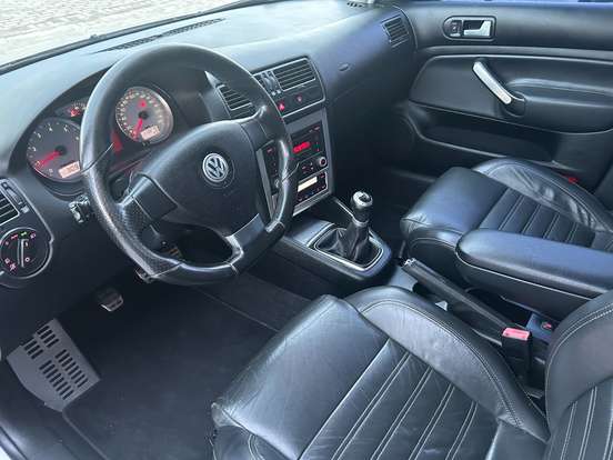 VOLKSWAGEN-GOLF-1.6 MI SPORTLINE 8V FLEX 4P MANUAL VOLKSWAGEN-GOLF-2013