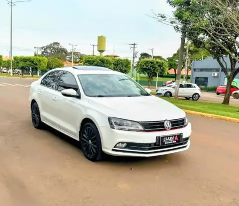 VOLKSWAGEN-JETTA-2017