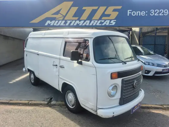 VOLKSWAGEN KOMBI 1.4 MI FURGÃO 8V FLEX 3P MANUAL
