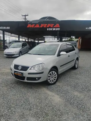 VOLKSWAGEN POLO SEDAN 1.6 MI 8V FLEX 4P MANUAL