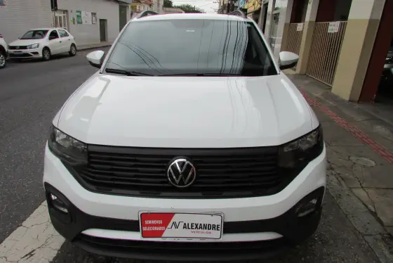 VOLKSWAGEN T-CROSS 1.0 200 TSI TOTAL FLEX SENSE AUTOMÁTICO VOLKSWAGEN T-CROSS 1.0 200 TSI TOTAL FLEX SENSE AUTOMÁTICO