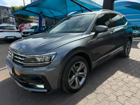 VOLKSWAGEN TIGUAN 2.0 350 TSI GASOLINA ALLSPACE R-LINE 4MOTION DSG VOLKSWAGEN TIGUAN 2.0 350 TSI GASOLINA ALLSPACE R-LINE 4MOTION DSG