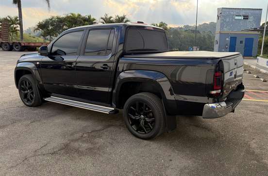 VOLKSWAGEN-AMAROK-2024