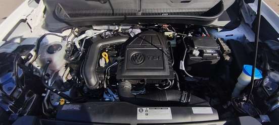 VOLKSWAGEN-T-CROSS-2020