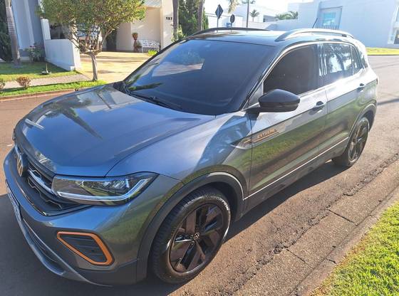 VOLKSWAGEN T-CROSS 1.4 250 TSI TOTAL FLEX EXTREME AUTOMÁTICO