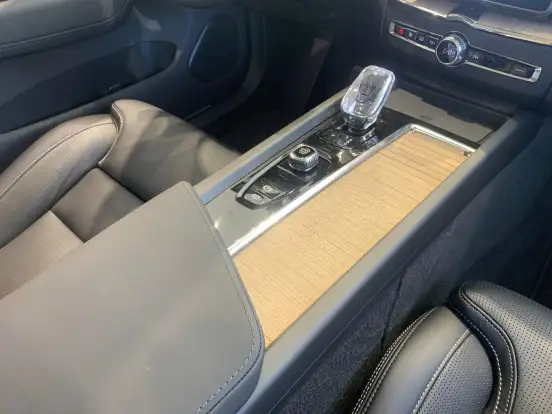 VOLVO-XC60-2.0 T8 PHEV ULTRA DARK AWD GEARTRONIC VOLVO-XC60-2026