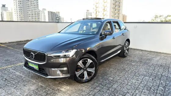 VOLVO XC60 2.0 T8 RECHARGE PLUS AWD GEARTRONIC
