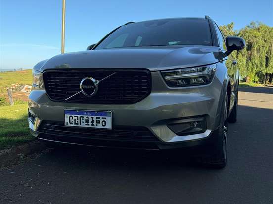 VOLVO-XC40-1.5 T5 RECHARGE R-DESIGN GEARTRONIC VOLVO-XC40-2021