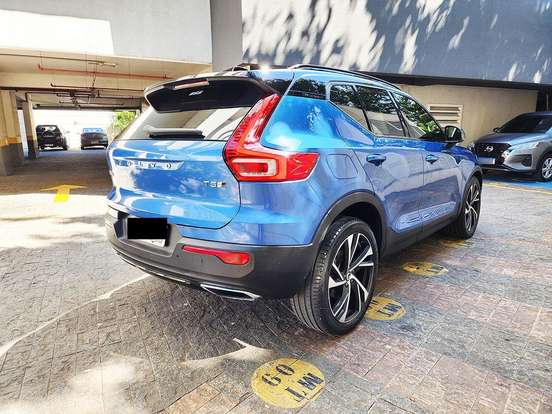 VOLVO-XC40-2.0 T5 GASOLINA R-DESIGN AWD GEARTRONIC VOLVO-XC40-2019