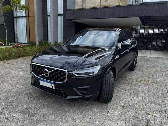VOLVO-XC60-2019