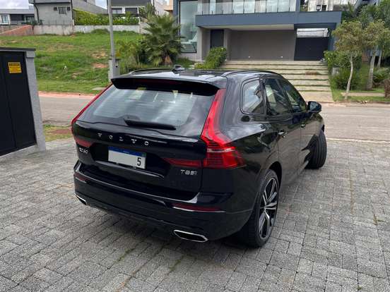 VOLVO-XC60-2.0 T8 HYBRID R-DESIGN AWD GEARTRONIC VOLVO-XC60-2019