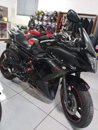YAMAHA XJ6 F 