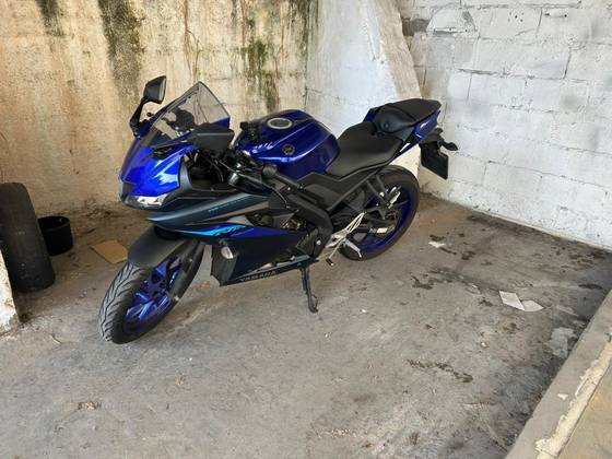 YAMAHA YZF R15 