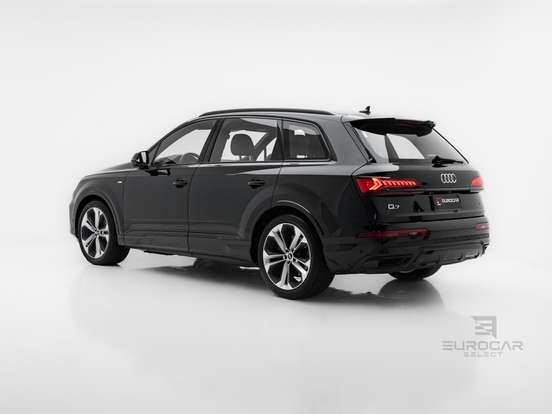 AUDI-Q7-3.0 55 TFSI GASOLINA PERFORMANCE QUATTRO TIPTRONIC AUDI-Q7-2022