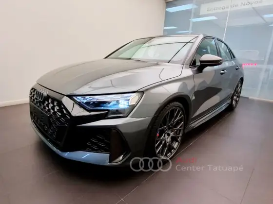 AUDI RS3 2.5 TFSI GASOLINA SEDAN TRACK QUATTRO S-TRONIC AUDI RS3 2.5 TFSI GASOLINA SEDAN TRACK QUATTRO S-TRONIC