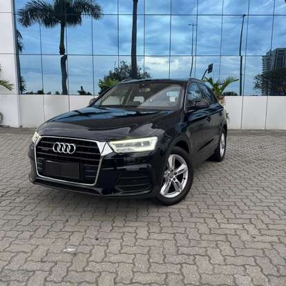 AUDI-Q3-2015